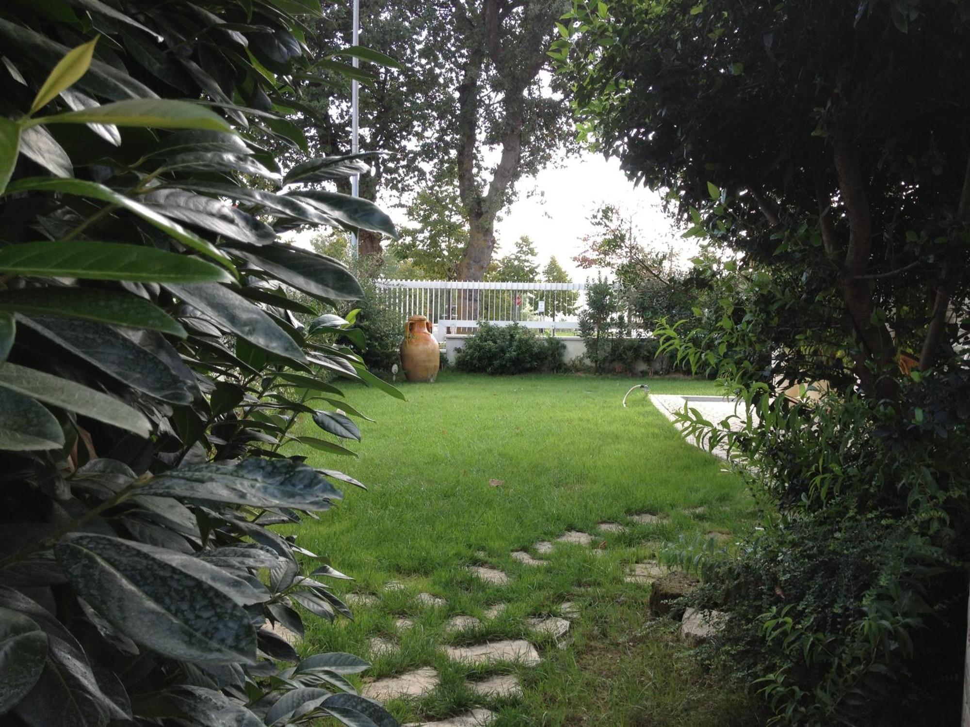 Villa Gioia Rooms Монтегранаро Экстерьер фото