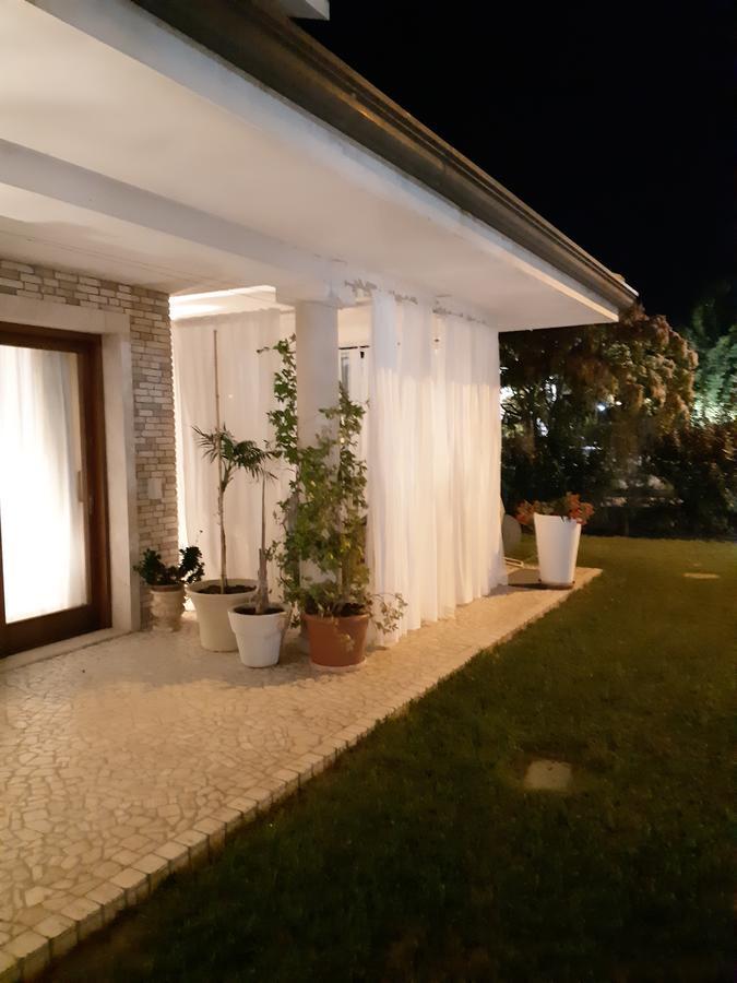 Villa Gioia Rooms Монтегранаро Экстерьер фото